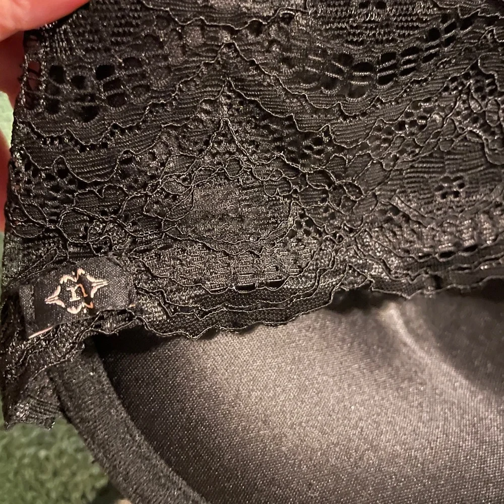 Nanette‎ Lepore Black Full-Coverage Push Up Padded Bra Intimates Lace 38C